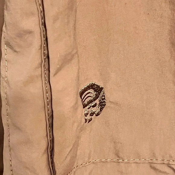 FINAL PRICE Mountain Hardware Ladies Outdoor Cargo Pants - Picture 4 of 10